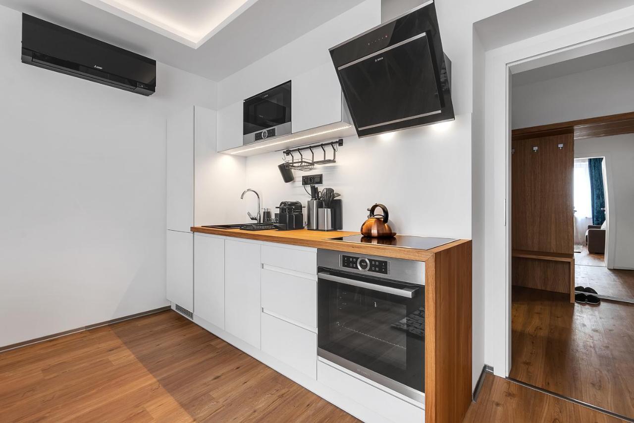 Novy Designovy Apartman S Klimatizaci Rychnov nad Kneznou Ngoại thất bức ảnh